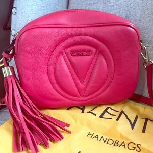 VALENTINO CAMERA BAG/ New without tags